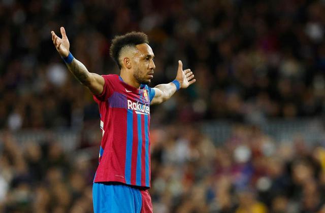 莱万多夫斯基遭遇十持续失利，美国队教练压力巨大！的简单介绍